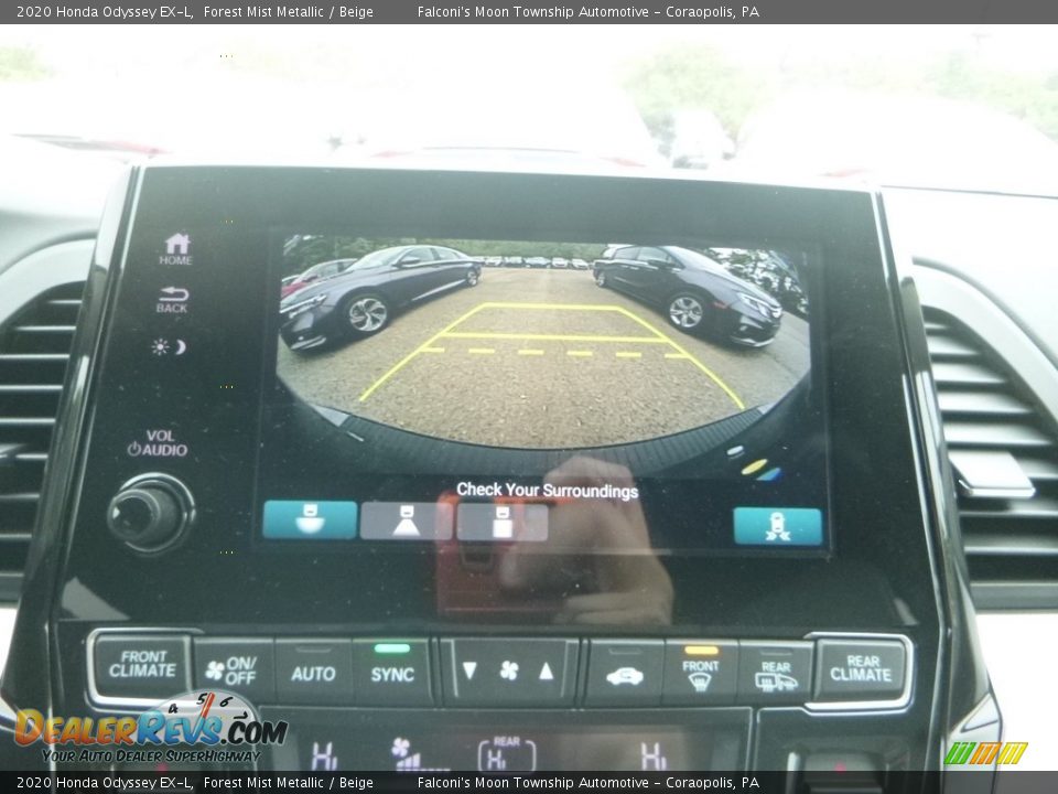 Controls of 2020 Honda Odyssey EX-L Photo #15