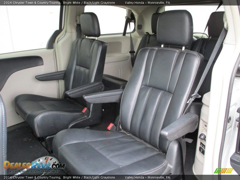 2014 Chrysler Town & Country Touring Bright White / Black/Light Graystone Photo #12