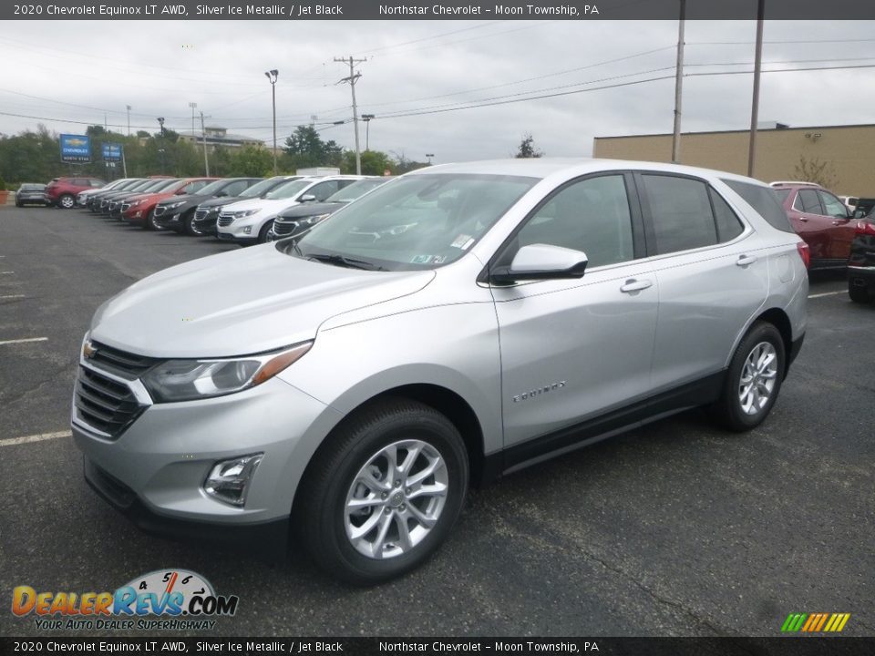 Front 3/4 View of 2020 Chevrolet Equinox LT AWD Photo #1