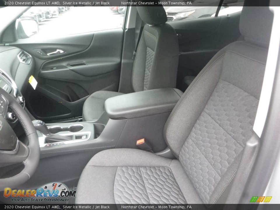 Front Seat of 2020 Chevrolet Equinox LT AWD Photo #13