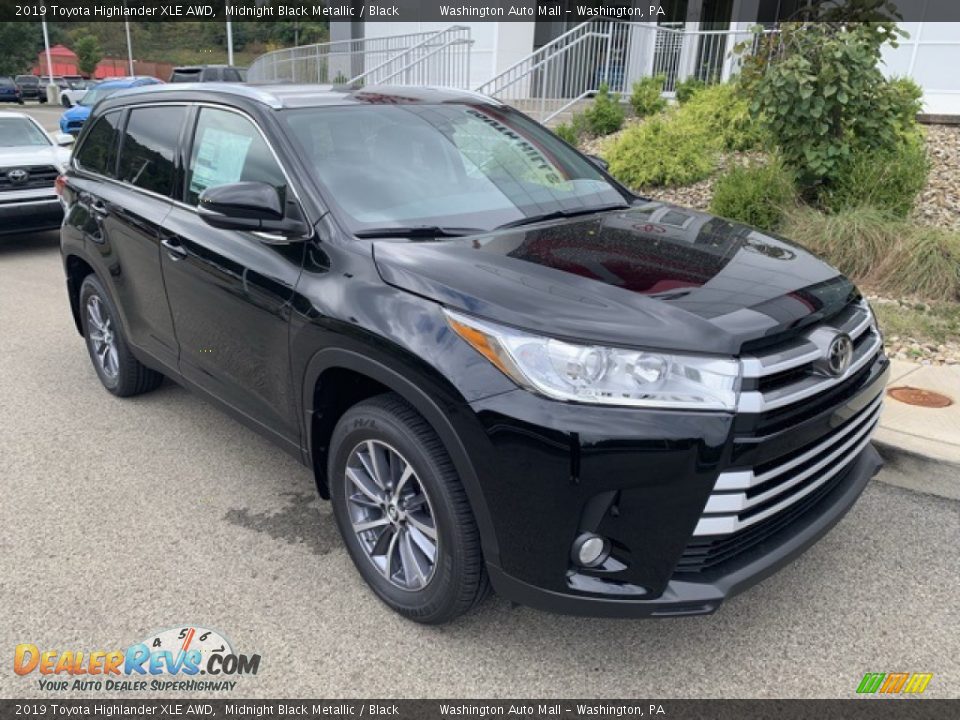 2019 Toyota Highlander XLE AWD Midnight Black Metallic / Black Photo #1