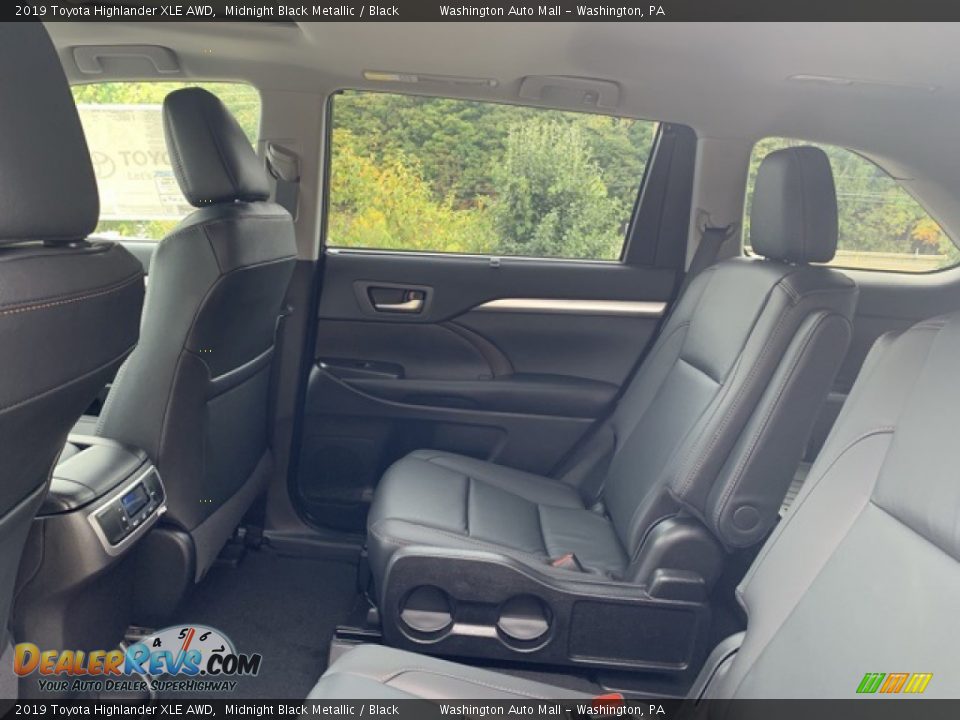 2019 Toyota Highlander XLE AWD Midnight Black Metallic / Black Photo #10