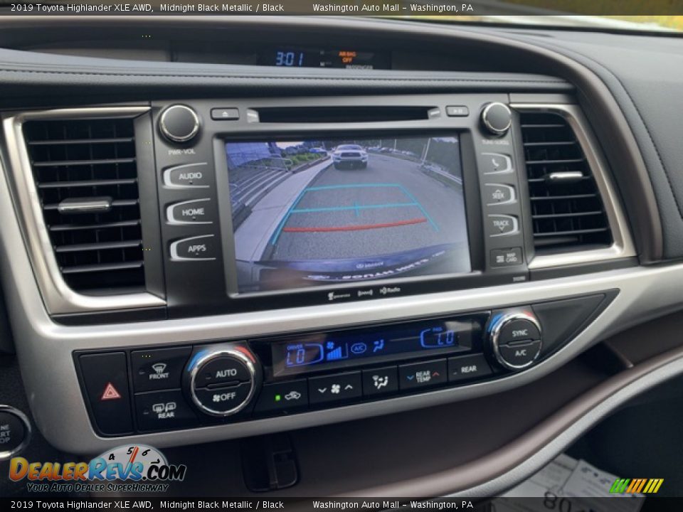 2019 Toyota Highlander XLE AWD Midnight Black Metallic / Black Photo #30