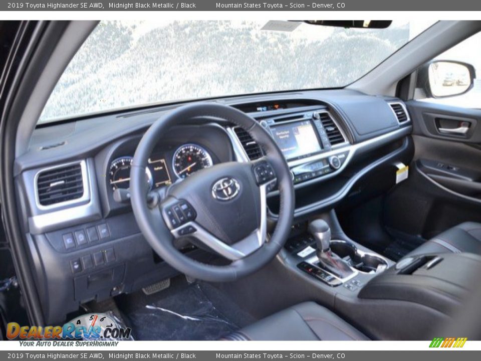 2019 Toyota Highlander SE AWD Midnight Black Metallic / Black Photo #5