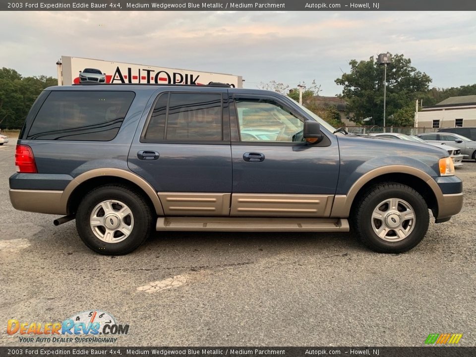 2003 Ford Expedition Eddie Bauer 4x4 Medium Wedgewood Blue Metallic / Medium Parchment Photo #2