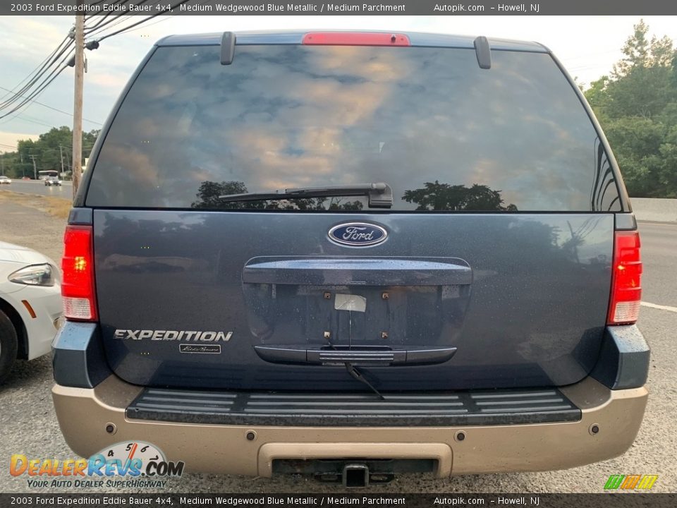 2003 Ford Expedition Eddie Bauer 4x4 Medium Wedgewood Blue Metallic / Medium Parchment Photo #4