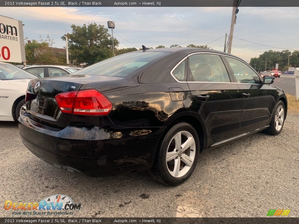 2013 Volkswagen Passat 2.5L SE Black / Titan Black Photo #3