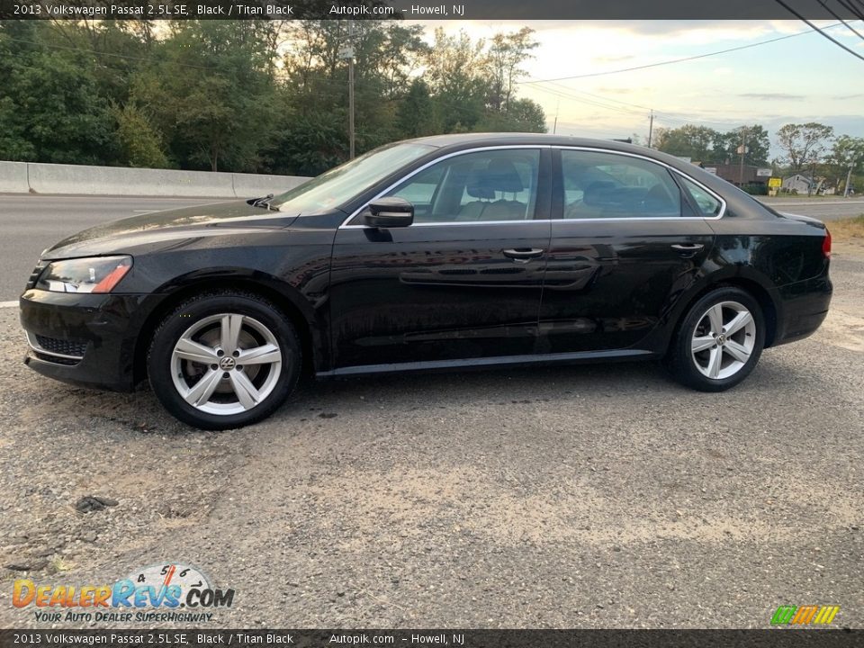 2013 Volkswagen Passat 2.5L SE Black / Titan Black Photo #6
