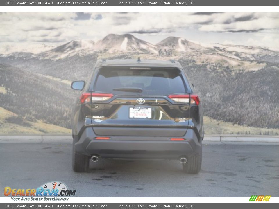 2019 Toyota RAV4 XLE AWD Midnight Black Metallic / Black Photo #4