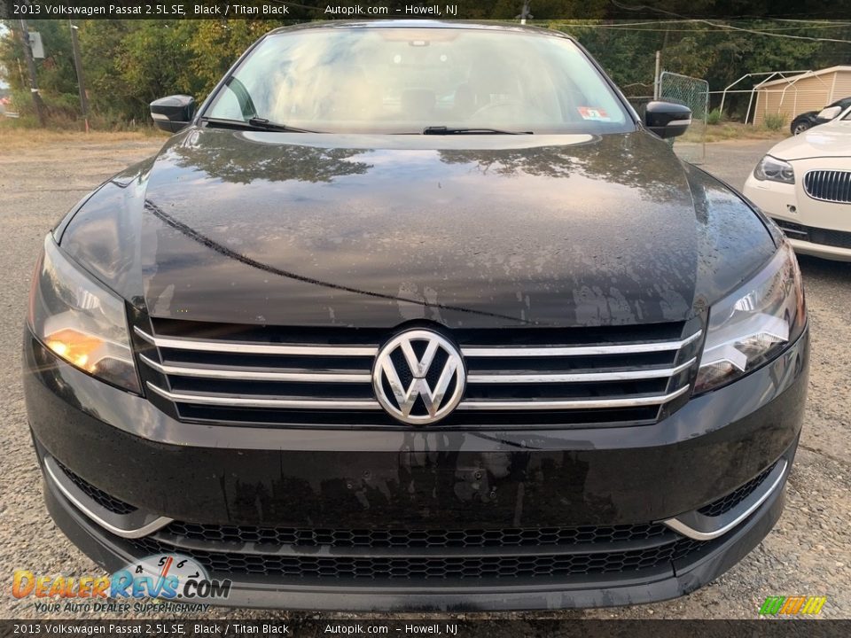 2013 Volkswagen Passat 2.5L SE Black / Titan Black Photo #8