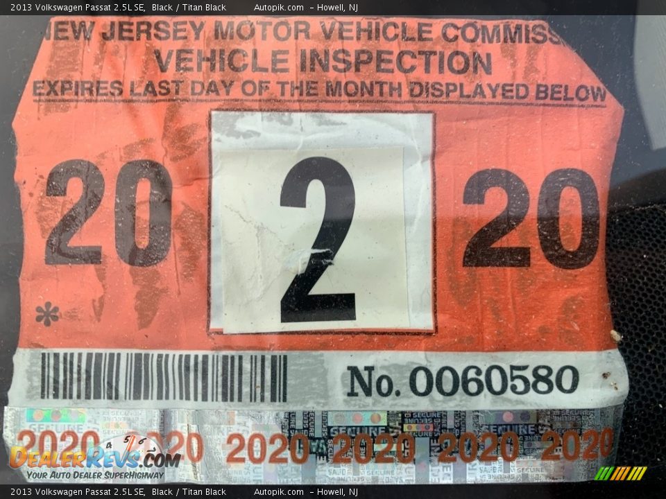 2013 Volkswagen Passat 2.5L SE Black / Titan Black Photo #9