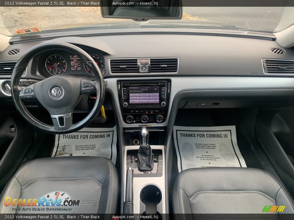 2013 Volkswagen Passat 2.5L SE Black / Titan Black Photo #14