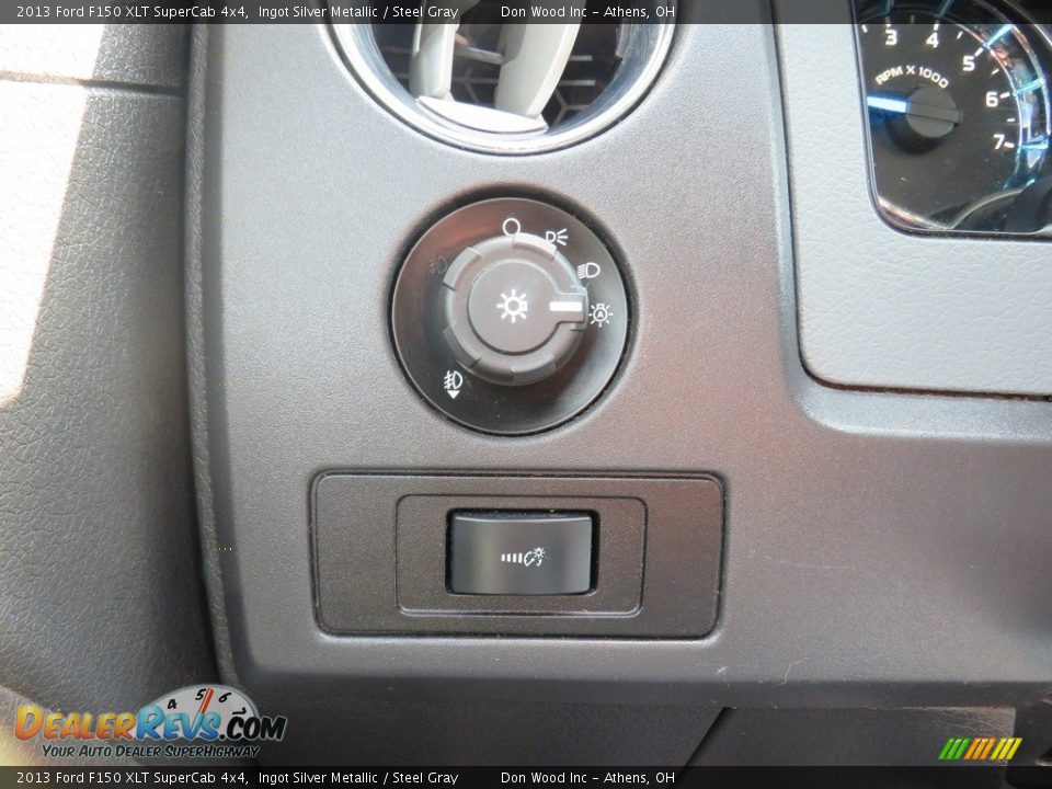 2013 Ford F150 XLT SuperCab 4x4 Ingot Silver Metallic / Steel Gray Photo #32