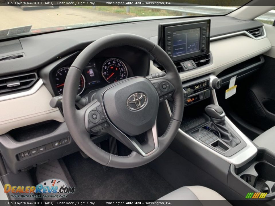 2019 Toyota RAV4 XLE AWD Lunar Rock / Light Gray Photo #3