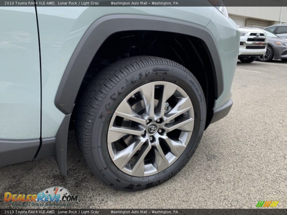 2019 Toyota RAV4 XLE AWD Lunar Rock / Light Gray Photo #21