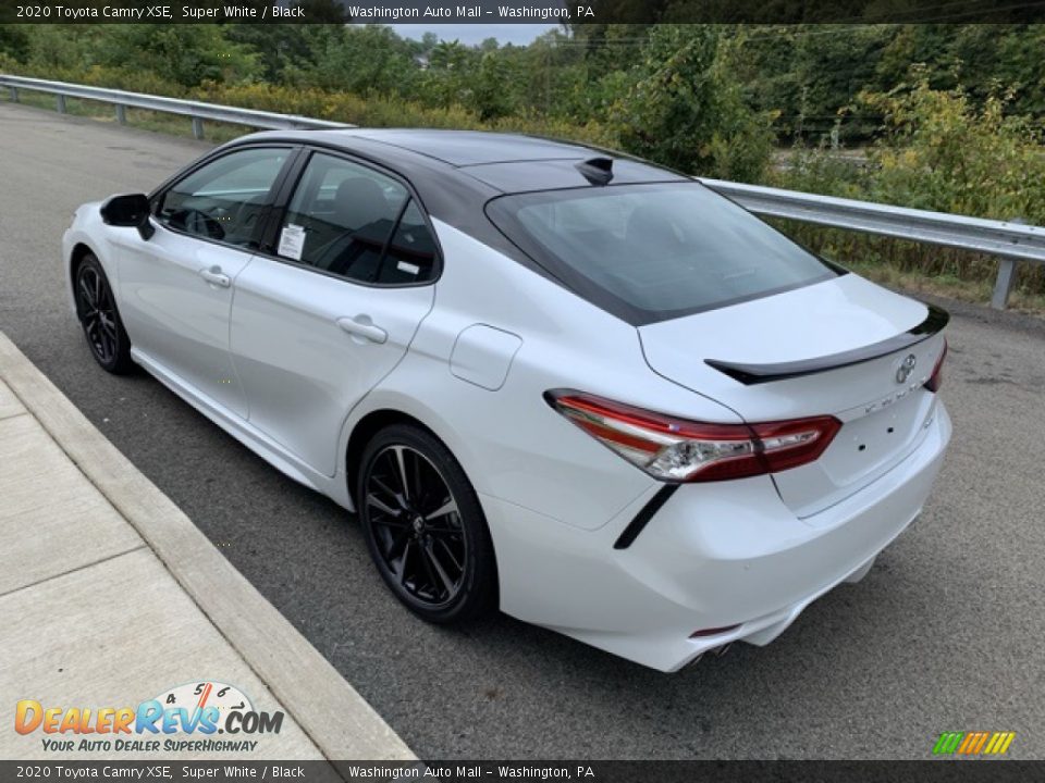 2020 Toyota Camry XSE Super White / Black Photo #2