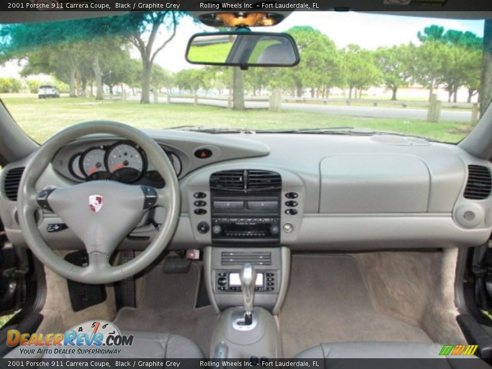 Dashboard of 2001 Porsche 911 Carrera Coupe Photo #6