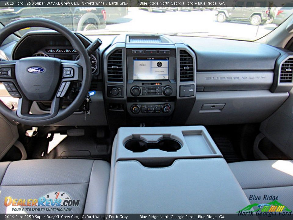 2019 Ford F250 Super Duty XL Crew Cab Oxford White / Earth Gray Photo #15