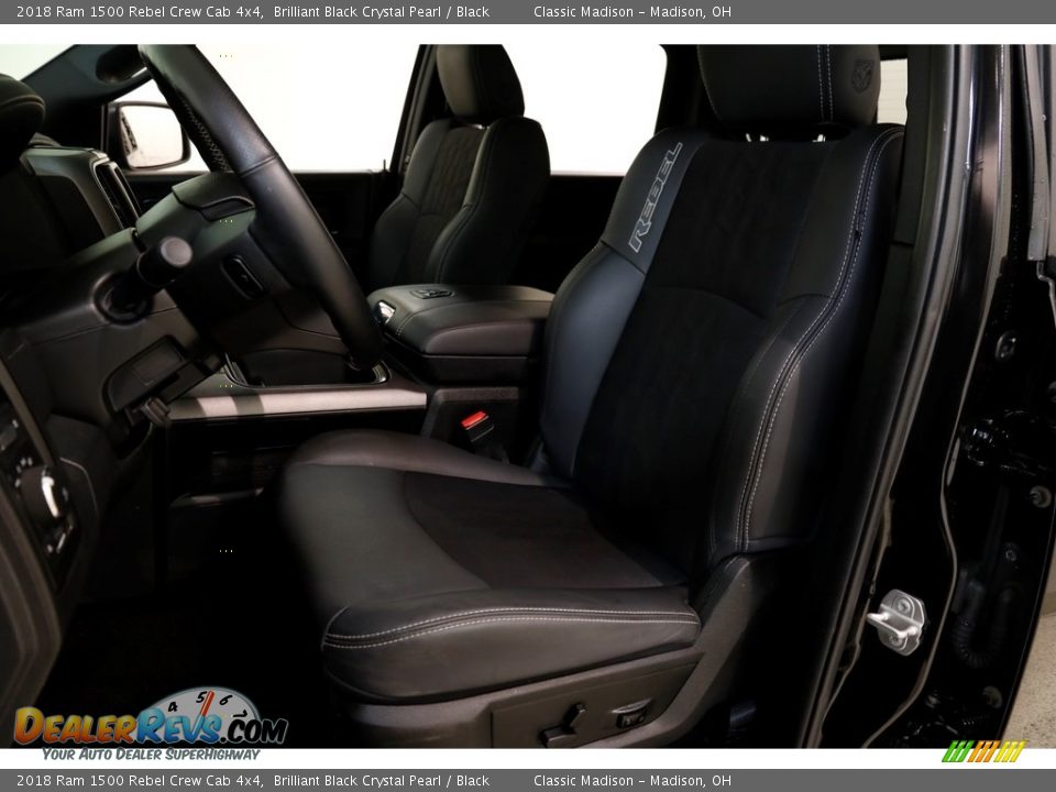 2018 Ram 1500 Rebel Crew Cab 4x4 Brilliant Black Crystal Pearl / Black Photo #5