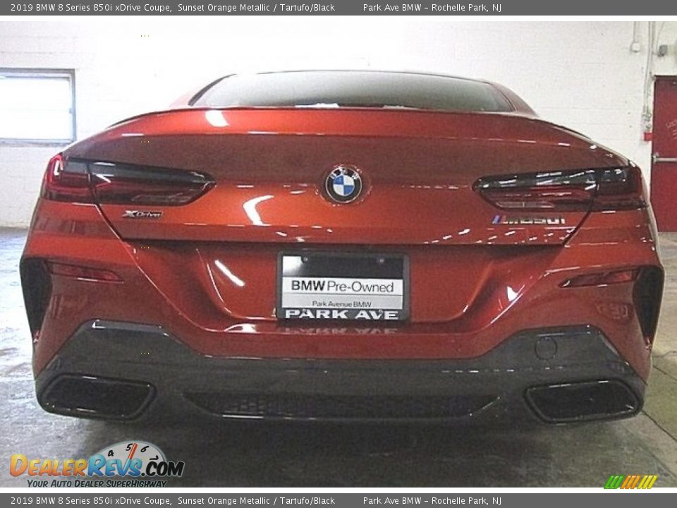 2019 BMW 8 Series 850i xDrive Coupe Sunset Orange Metallic / Tartufo/Black Photo #2