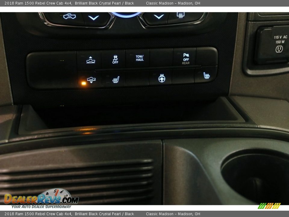 2018 Ram 1500 Rebel Crew Cab 4x4 Brilliant Black Crystal Pearl / Black Photo #16