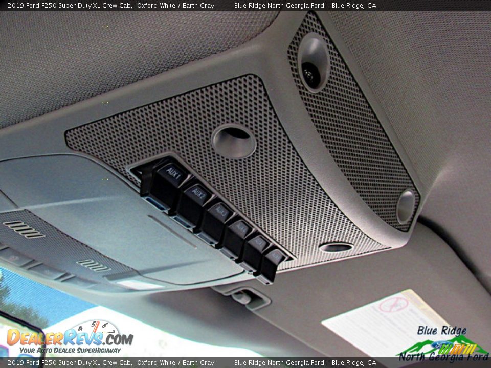 2019 Ford F250 Super Duty XL Crew Cab Oxford White / Earth Gray Photo #27