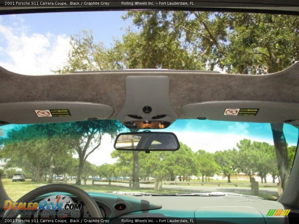 Sunroof of 2001 Porsche 911 Carrera Coupe Photo #33