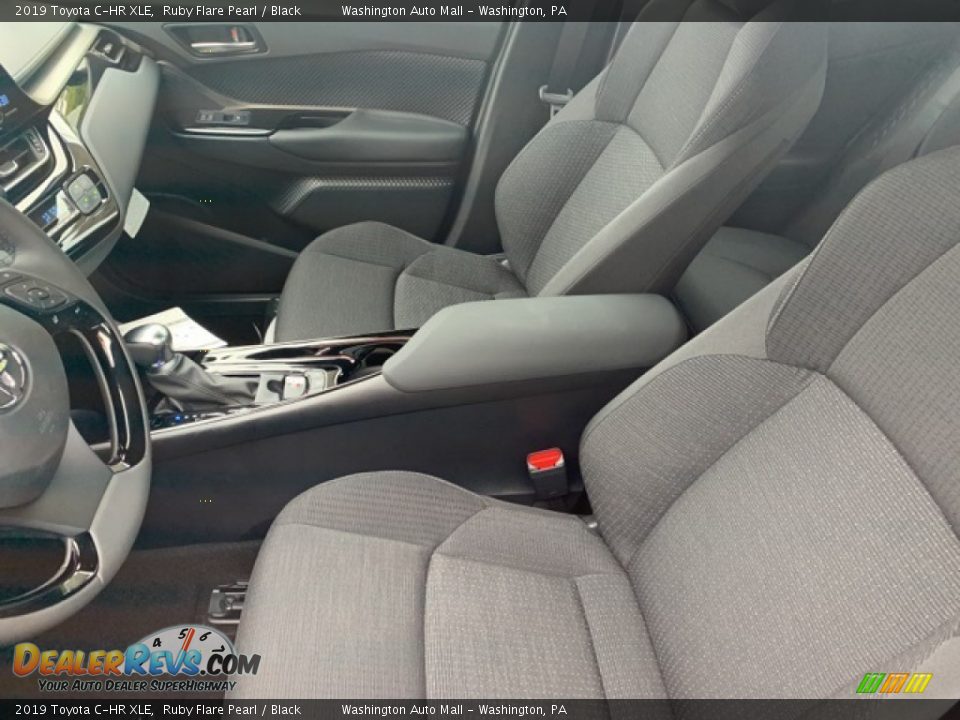 2019 Toyota C-HR XLE Ruby Flare Pearl / Black Photo #5