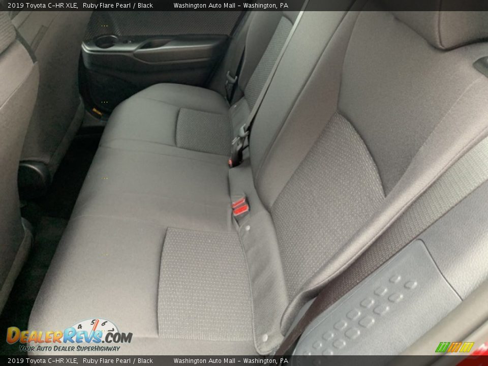 2019 Toyota C-HR XLE Ruby Flare Pearl / Black Photo #17