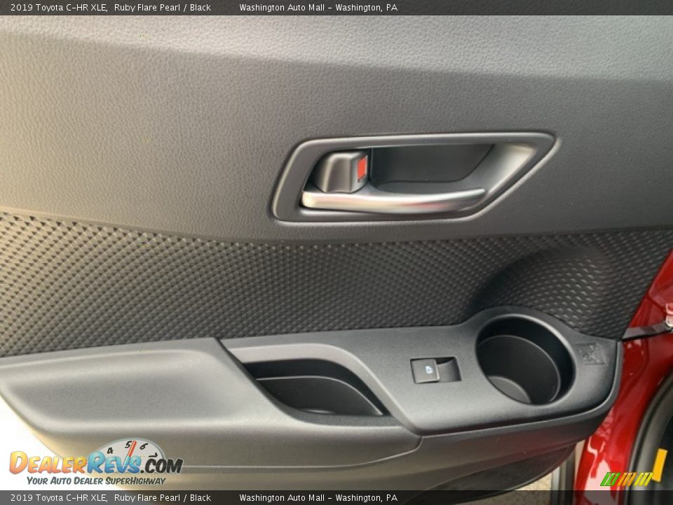 2019 Toyota C-HR XLE Ruby Flare Pearl / Black Photo #18