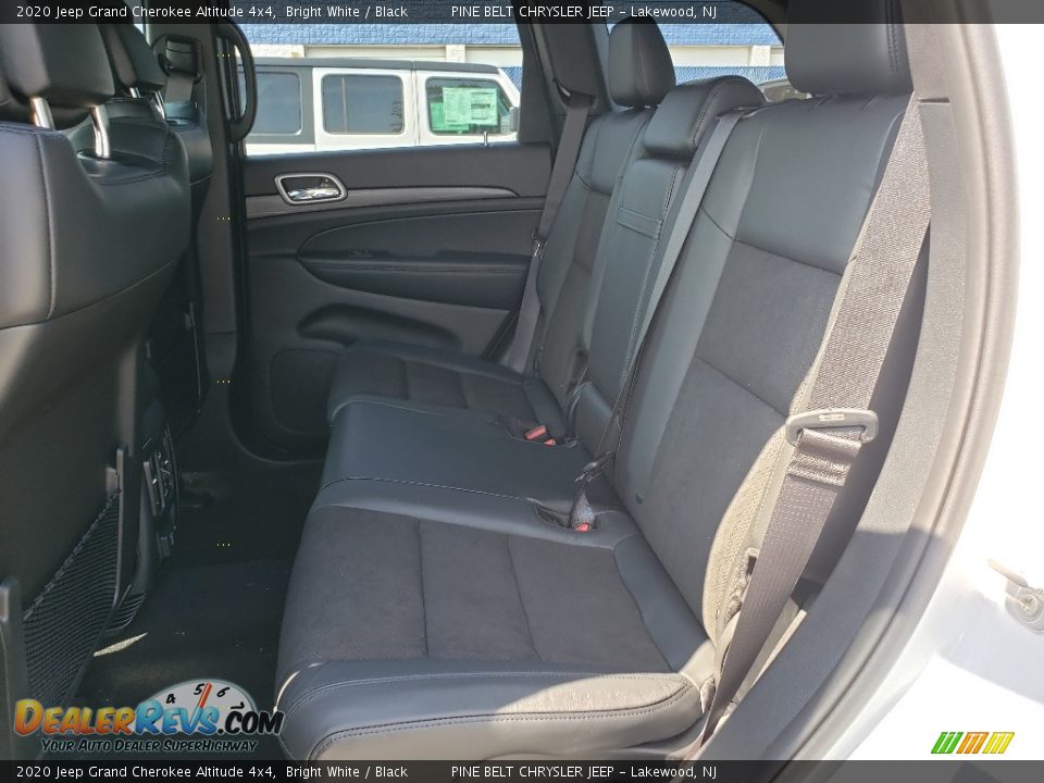 2020 Jeep Grand Cherokee Altitude 4x4 Bright White / Black Photo #6