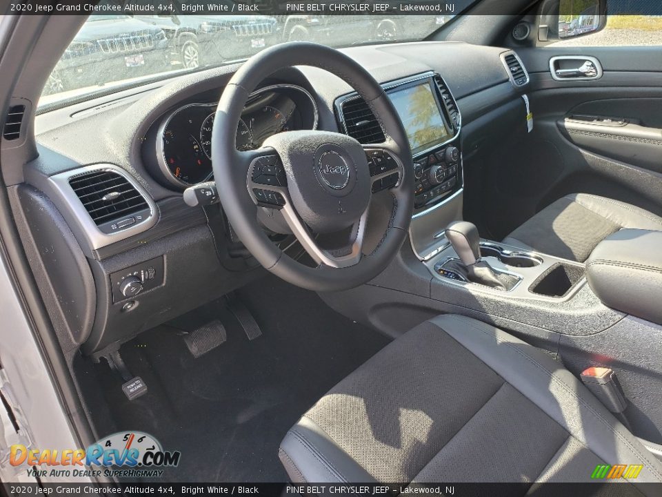 2020 Jeep Grand Cherokee Altitude 4x4 Bright White / Black Photo #7