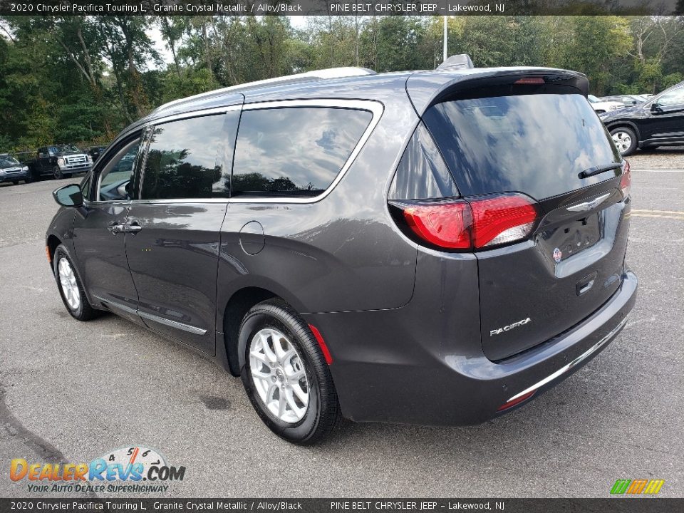 2020 Chrysler Pacifica Touring L Granite Crystal Metallic / Alloy/Black Photo #4