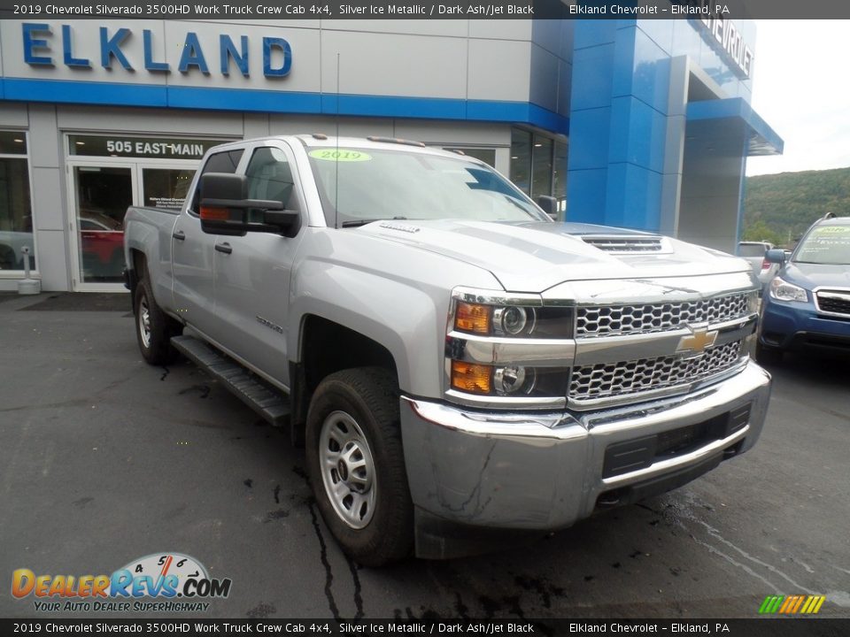 2019 Chevrolet Silverado 3500HD Work Truck Crew Cab 4x4 Silver Ice Metallic / Dark Ash/Jet Black Photo #4