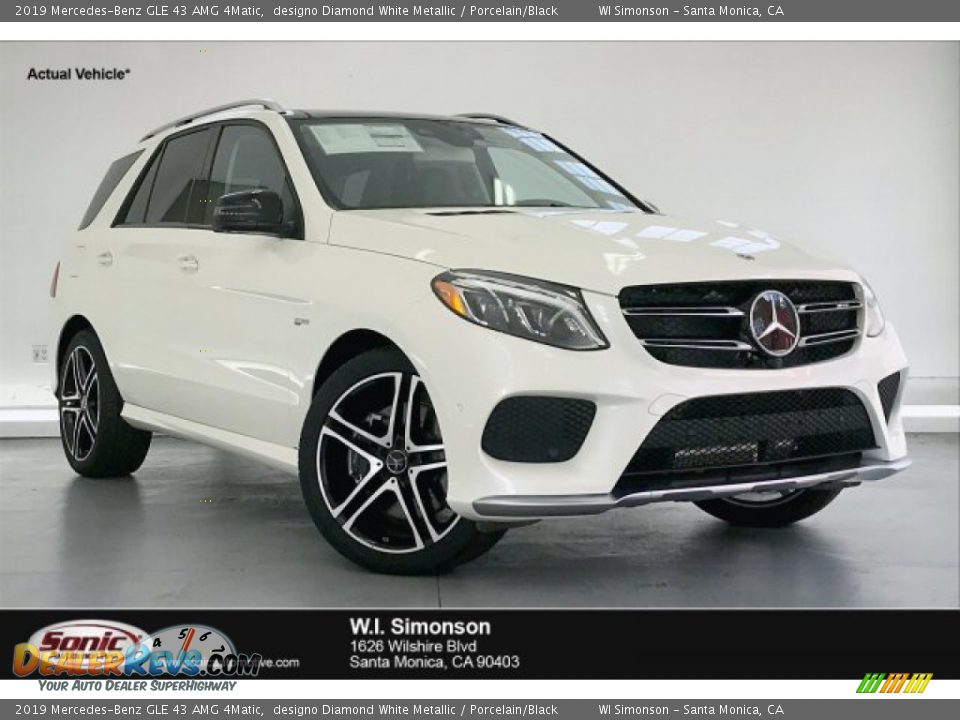 2019 Mercedes-Benz GLE 43 AMG 4Matic designo Diamond White Metallic / Porcelain/Black Photo #1