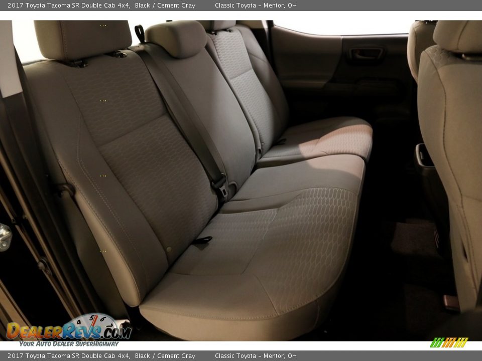 2017 Toyota Tacoma SR Double Cab 4x4 Black / Cement Gray Photo #15