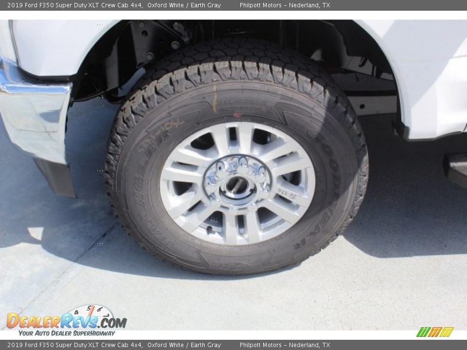 2019 Ford F350 Super Duty XLT Crew Cab 4x4 Oxford White / Earth Gray Photo #5