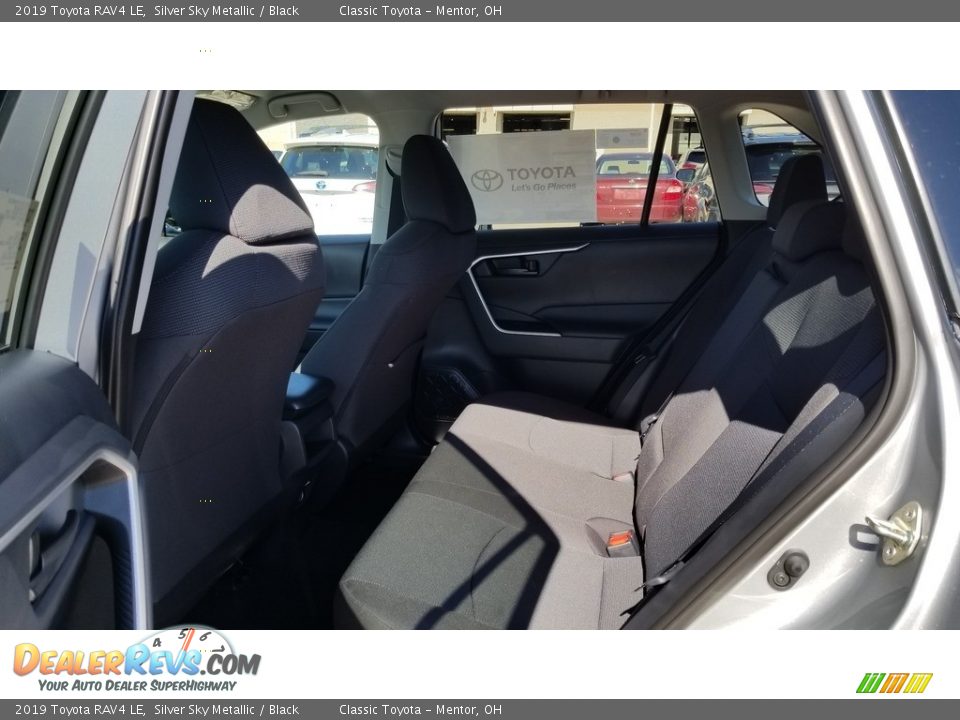 2019 Toyota RAV4 LE Silver Sky Metallic / Black Photo #3