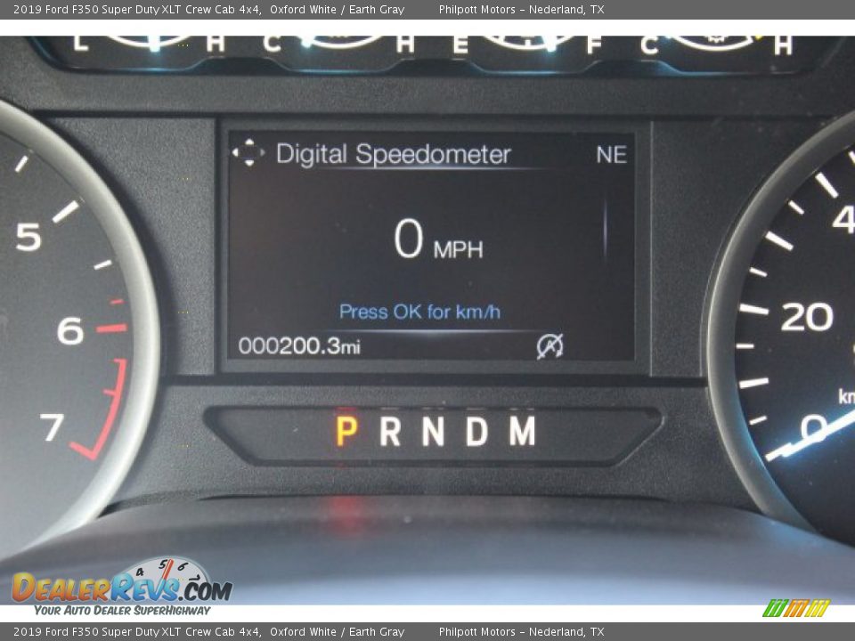 2019 Ford F350 Super Duty XLT Crew Cab 4x4 Oxford White / Earth Gray Photo #17