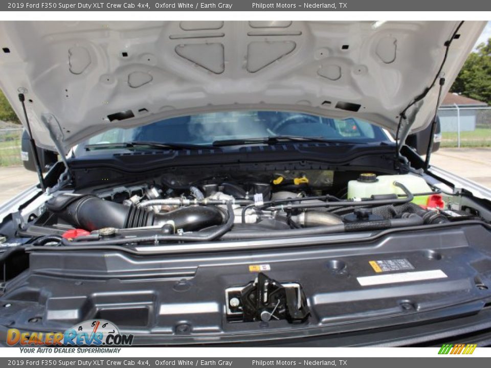 2019 Ford F350 Super Duty XLT Crew Cab 4x4 Oxford White / Earth Gray Photo #21