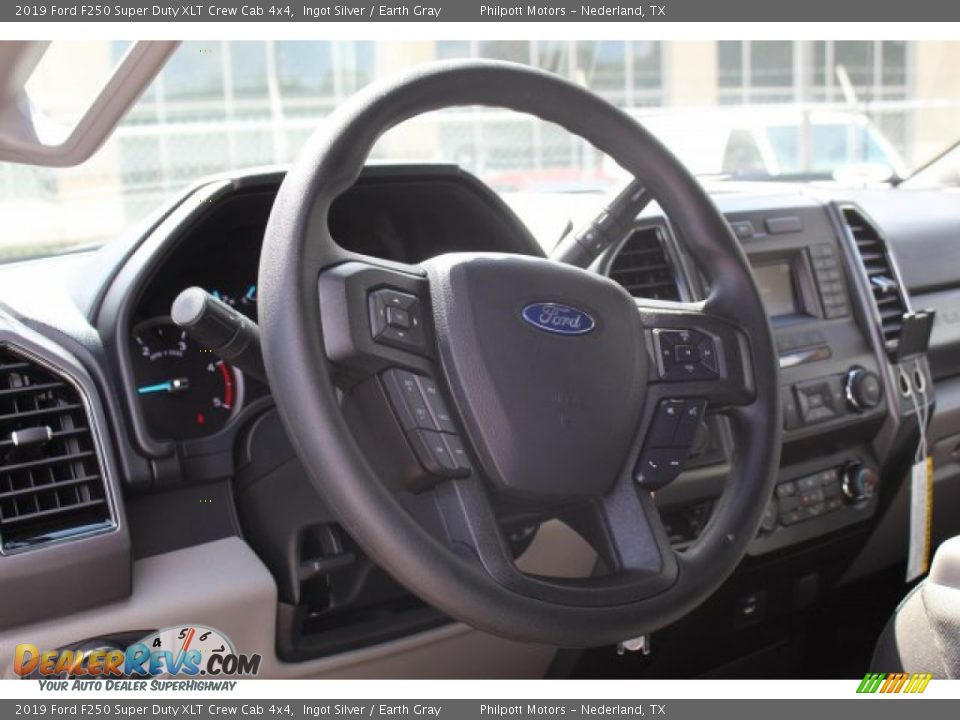 2019 Ford F250 Super Duty XLT Crew Cab 4x4 Ingot Silver / Earth Gray Photo #21