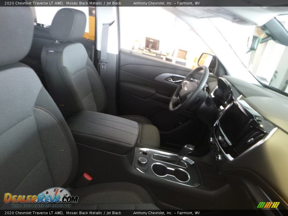 2020 Chevrolet Traverse LT AWD Mosaic Black Metallic / Jet Black Photo #8
