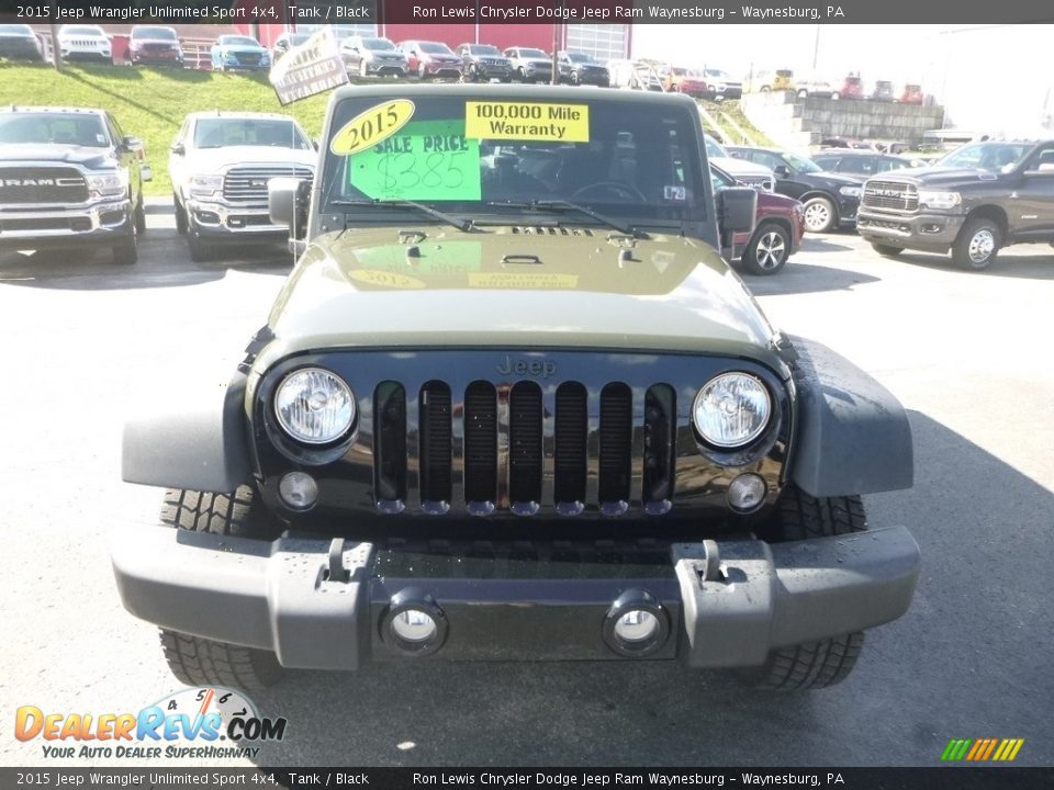 2015 Jeep Wrangler Unlimited Sport 4x4 Tank / Black Photo #8