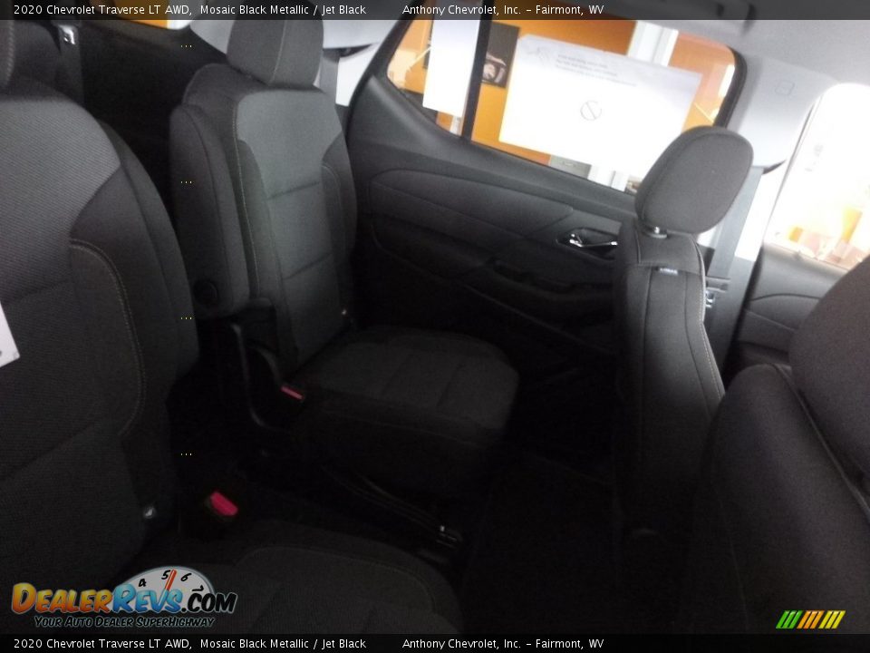 2020 Chevrolet Traverse LT AWD Mosaic Black Metallic / Jet Black Photo #10