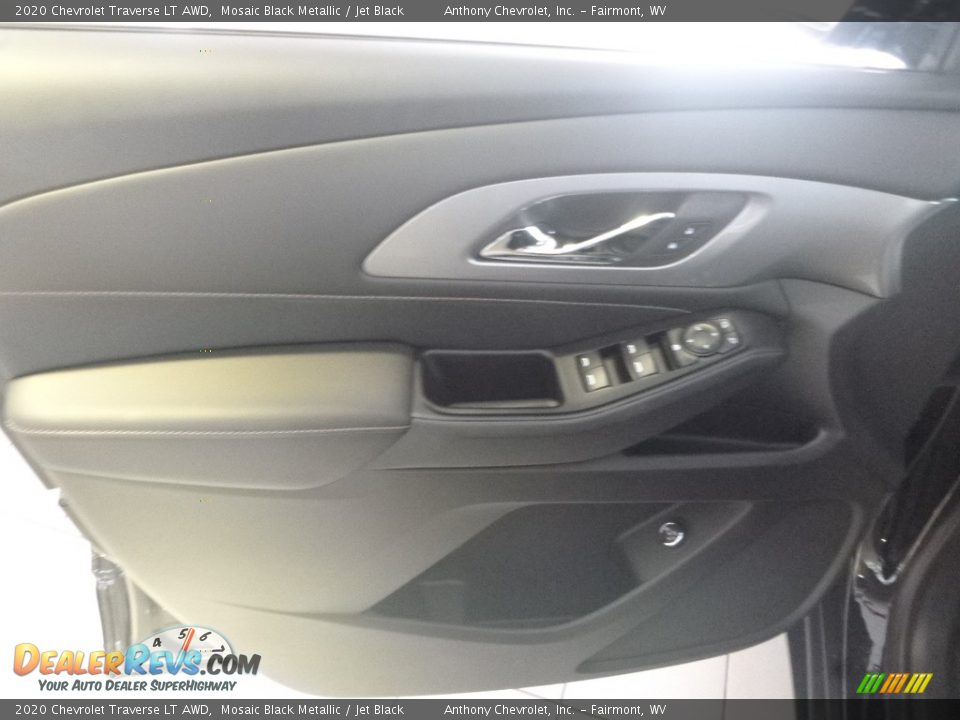 2020 Chevrolet Traverse LT AWD Mosaic Black Metallic / Jet Black Photo #12