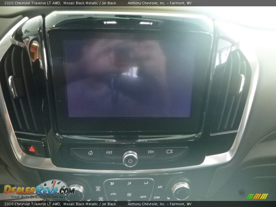 2020 Chevrolet Traverse LT AWD Mosaic Black Metallic / Jet Black Photo #14