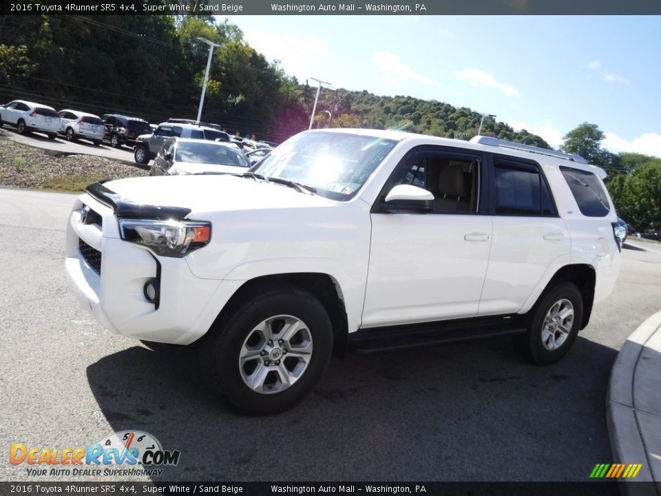 2016 Toyota 4Runner SR5 4x4 Super White / Sand Beige Photo #6