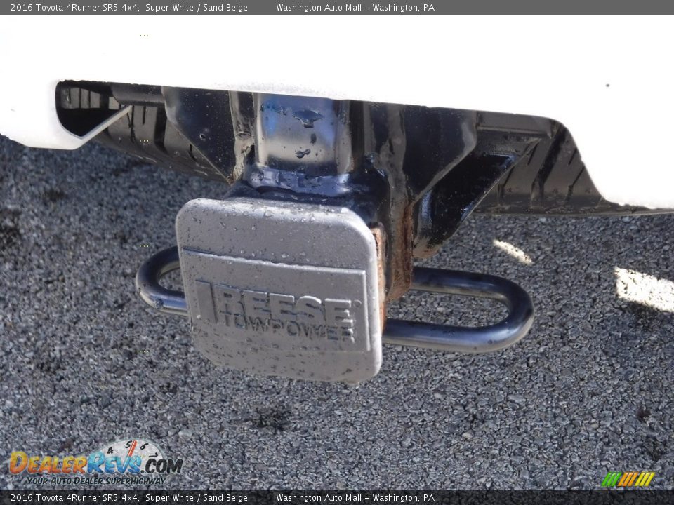 2016 Toyota 4Runner SR5 4x4 Super White / Sand Beige Photo #11