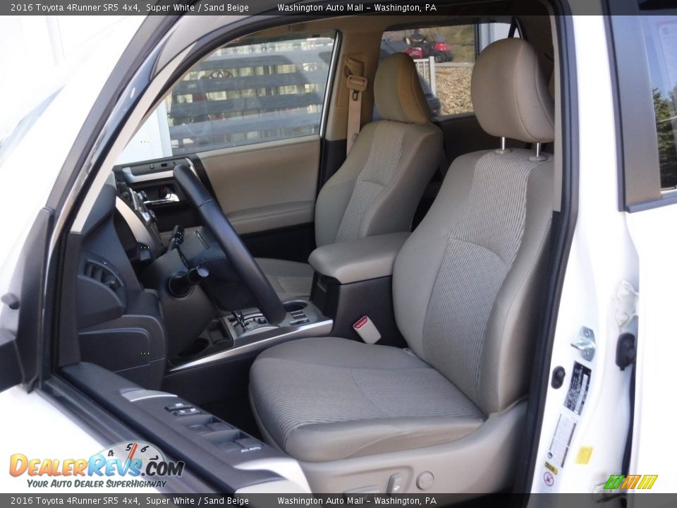 2016 Toyota 4Runner SR5 4x4 Super White / Sand Beige Photo #14