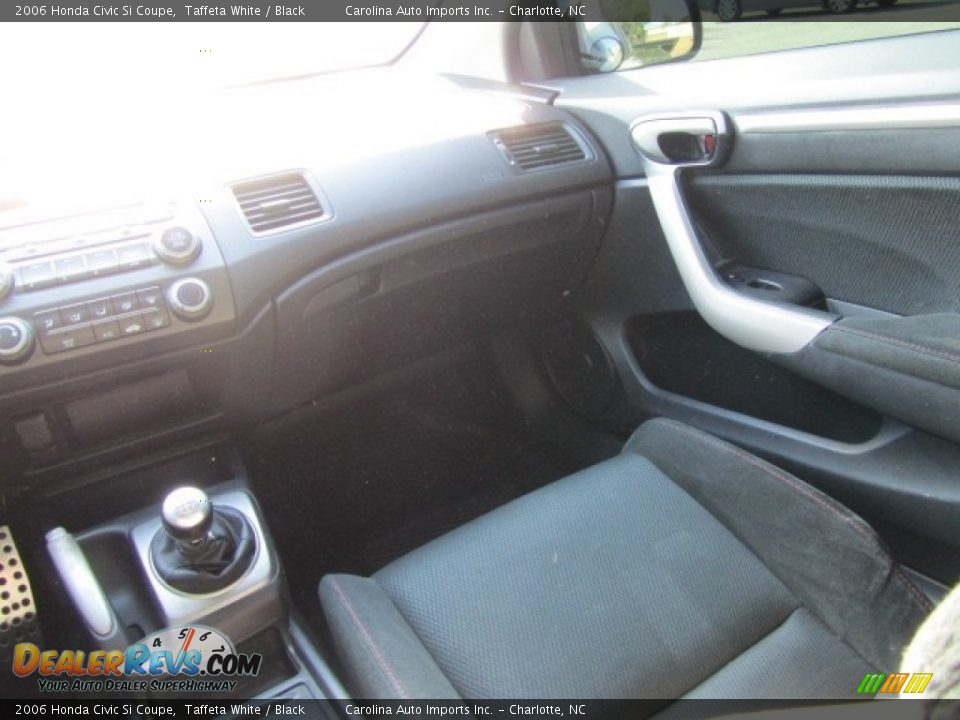 2006 Honda Civic Si Coupe Taffeta White / Black Photo #15